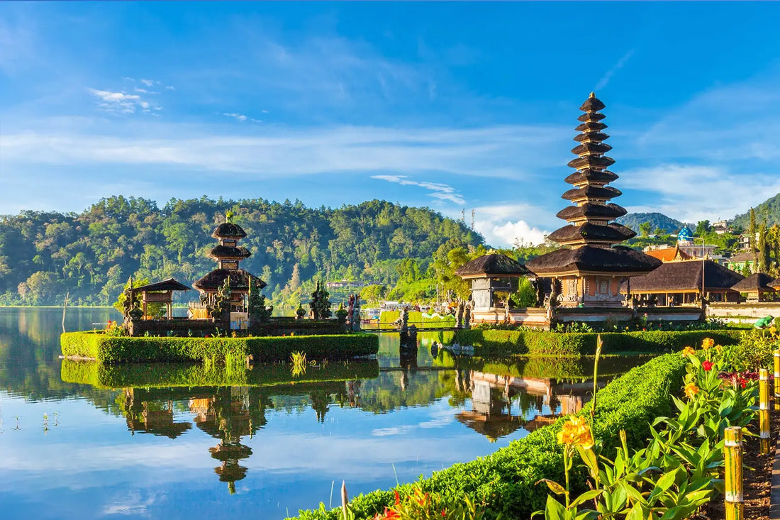 pemandangan salah satu pura di bali yang indah - image source: https://lenterakalimantan.com/wp-content/uploads/2023/01/c4fedab1-4041-4db5-9245-97439472cf2c.jpg