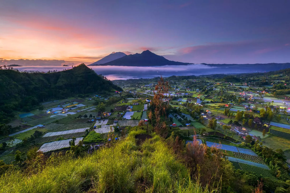 pemandangan lokasi kintamani di sore hari yang sangat indah - image source: https://lh3.googleusercontent.com/TkPZHvI4ZhGsG8kXe-koWmCHYUUB3sAO4EhpmiGjaDxXuaFRViEzwjzv4ZzgKx439tqltaerPU-f2kc0ayaFbfn90yNo__bbaXT3lSelVANwQRJqdOg4JEkaL3I0IFKfGbvtLb8