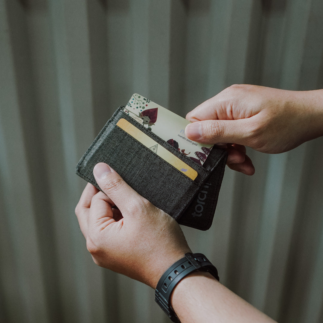 Neo Oder Wallet Card C