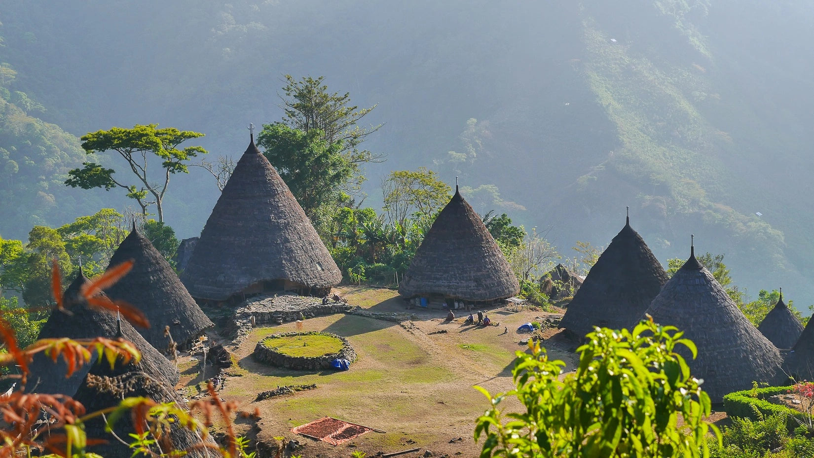 Desa Wae Rebo: Sejarah, Daya Tarik, dan Keunikan