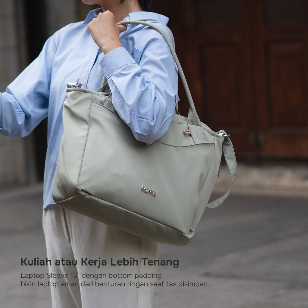 Sira Tote Bag