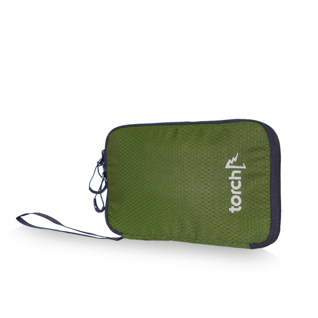 Hachu Passport Pouch