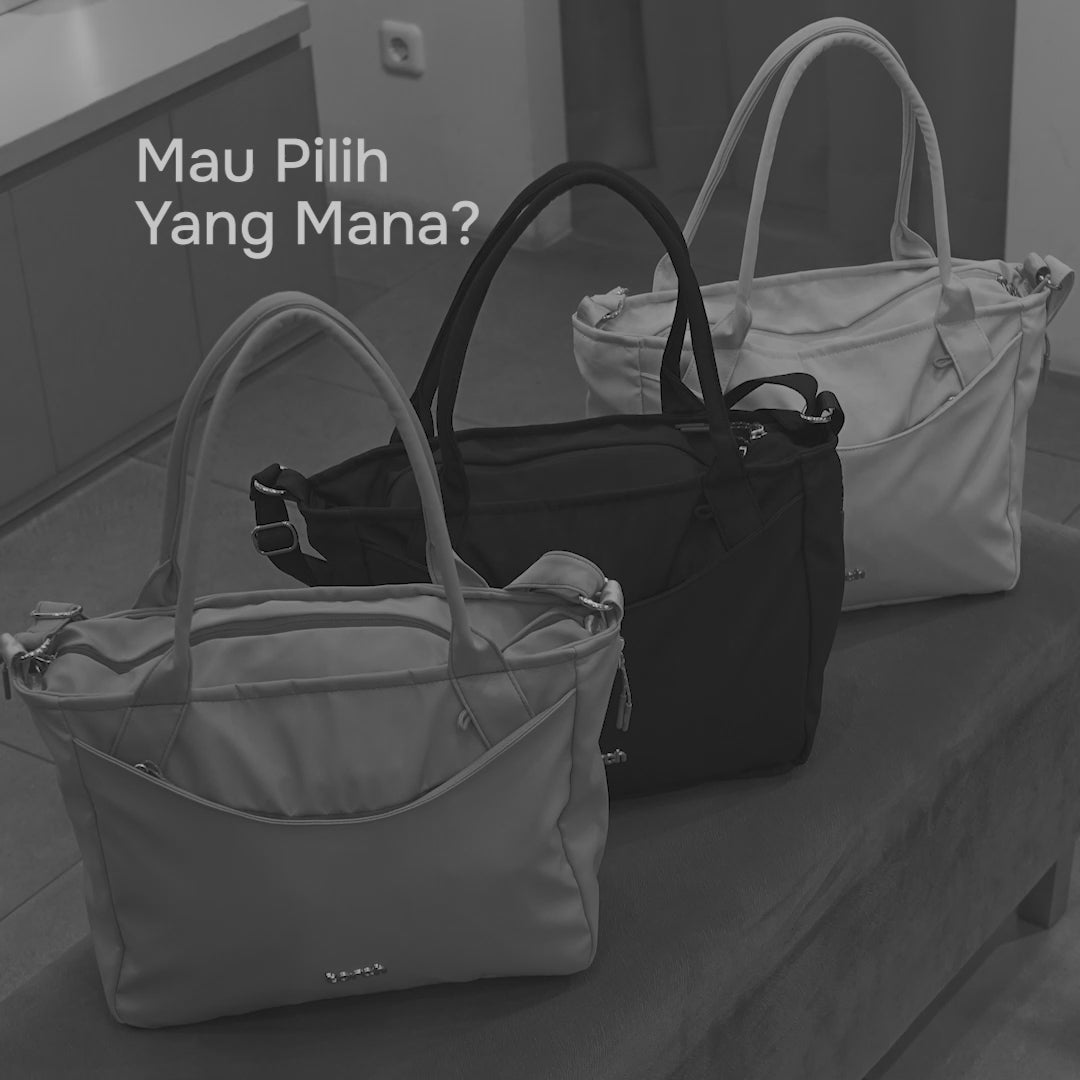 Sira Tote Bag